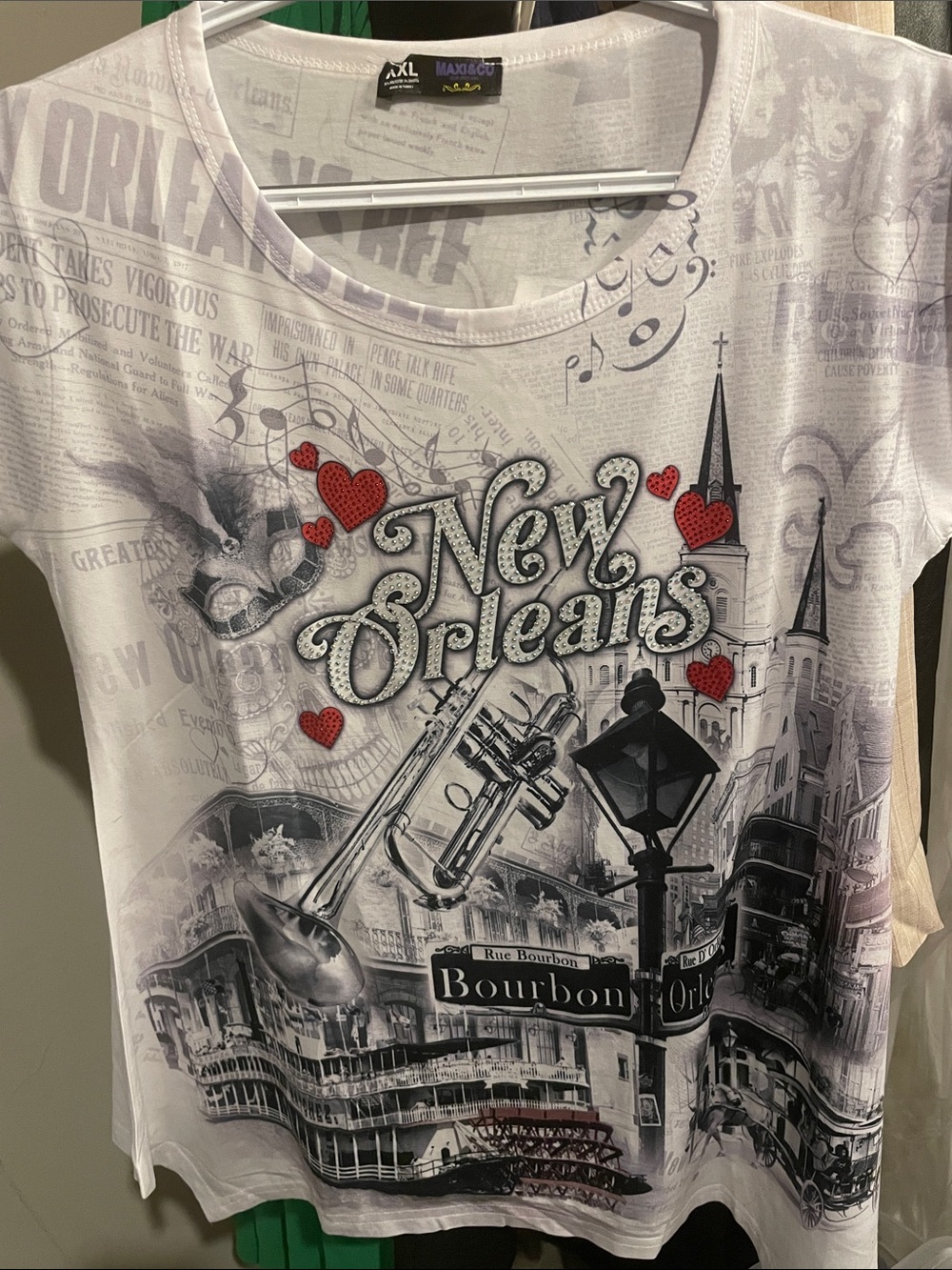New Orleans Graphic Tee with Red Heart Accents